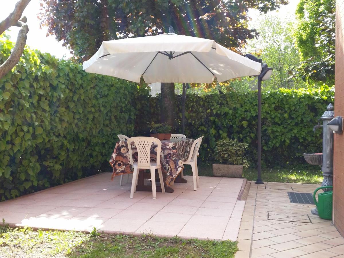 B&B Accanto Al Focolare 2 Удине Екстериор снимка